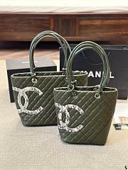 Chanel leather tote  - 4