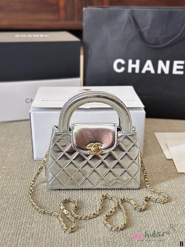 Chanel Kelly Silver Handbag 20x14cm - 1