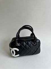 Chanel Mini sac Chanel Cambon cuir matelassé 11.5*21*9cm - 1