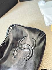 CHANEL stitched-CC shoulder bag35x25cm - 6