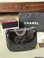 CHANEL stitched-CC shoulder bag35x25cm - 4