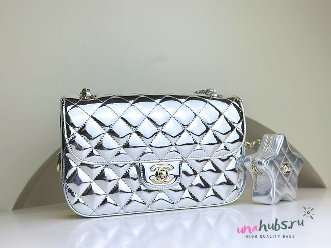 	 Chanel 24C Hollywood Blvd bag - 15.5x25.5cm - 1