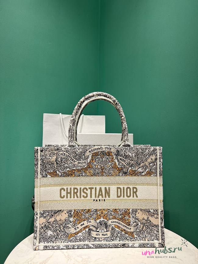 Dior Medium Book Tote Embroidery Gold-Tone Around the World Motif - 36 x 27.5 x 16.5 cm - 1