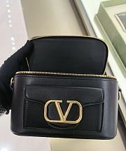 VALENTINO GARAVANI VLogo Locò Mini leather makeup bag 16.5x10x8cm - 3