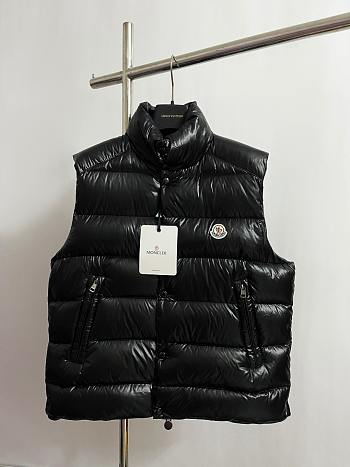 Moncler Enfant Men's Black Tib down-paneled vest