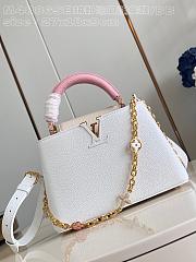 Louis Vuitton Capucines BB White Leather Gold chain Strap - 1