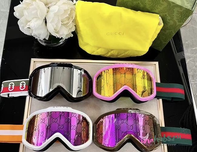 Gucci GG Mask Ski Goggles  - 1