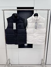 Canada Goose Down Jacket Gilet - 1