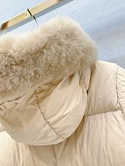 Moncler Laichefur Hooded Short Down Jacket - 3