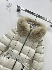 Moncler Boed Hooded Shearling Short Down Jacket Off White - 4