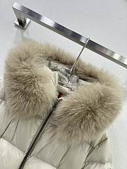 Moncler Boed Hooded Shearling Short Down Jacket Off White - 3