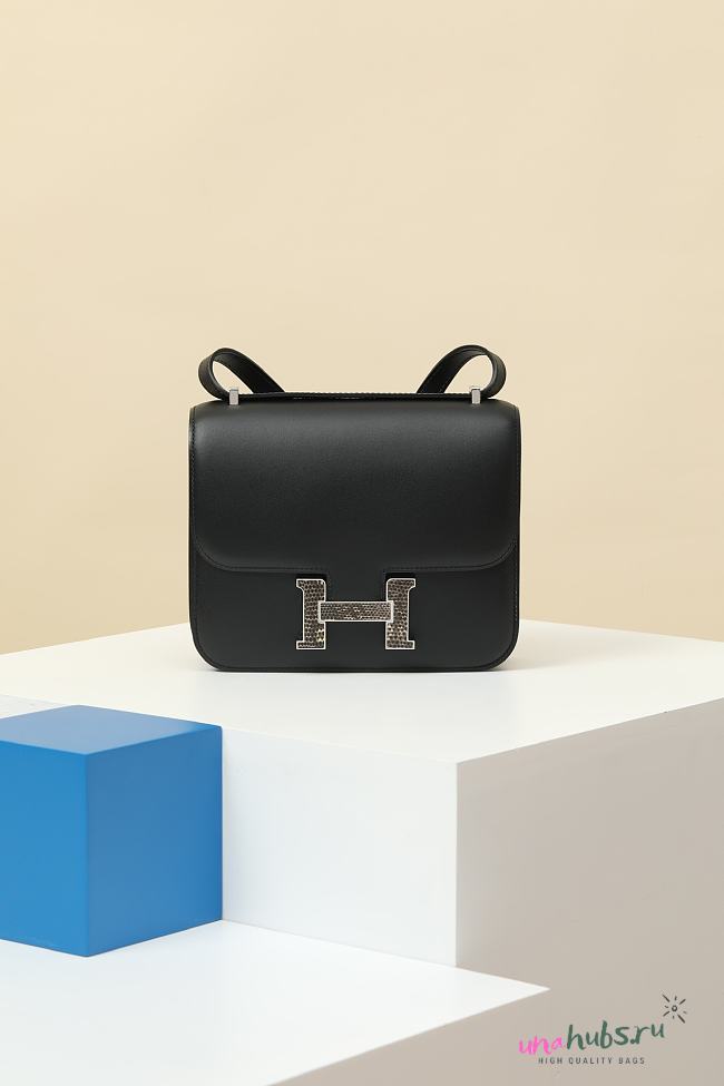 Hermes Constance Mini 19 shoulder bag in Black Monsieur leather with Lizard Palladium hardware - 1