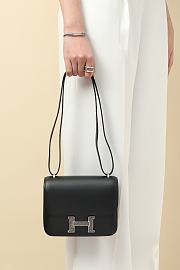 Hermes Constance Mini 19 shoulder bag in Black Monsieur leather with Lizard Palladium hardware - 3