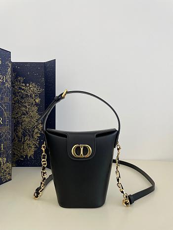 	 Dior Black 30 Montaigne Bucket Bag - 17cm
