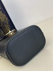 	 Dior Black 30 Montaigne Bucket Bag - 17cm - 2