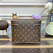 Louis Vuitton Nice Vanity Pouch - 24x17x14cm - 2