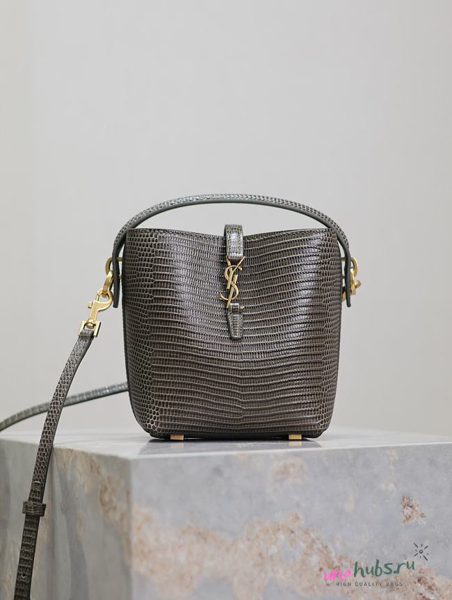 YSL LE 37 mini in shiny lizard - 15 x 13 x 6 cm  - 1