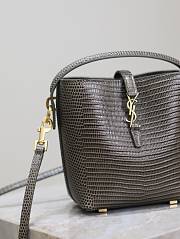 YSL LE 37 mini in shiny lizard - 15 x 13 x 6 cm  - 6