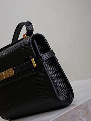 YSL Manhattan embossed shoulder bag in black lizard leather - 2
