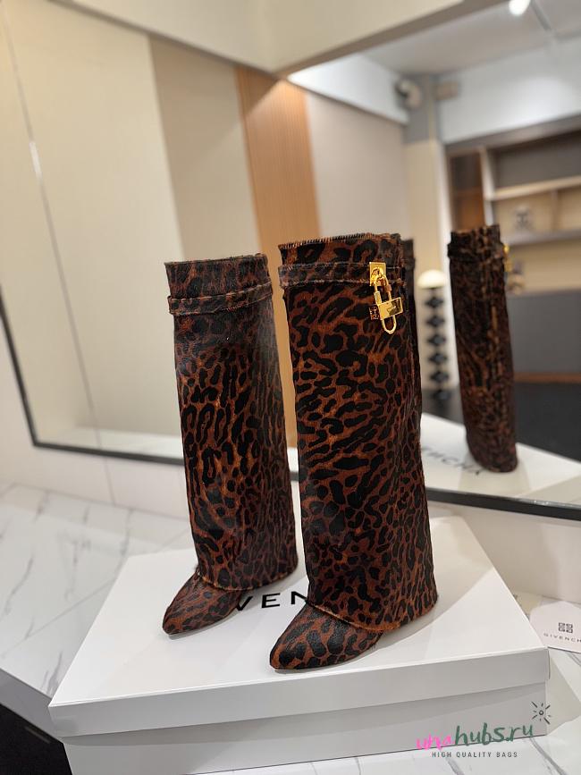 Givenchy Shark Lock boots in leopard print haircalf - 1