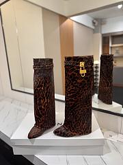 Givenchy Shark Lock boots in leopard print haircalf - 5