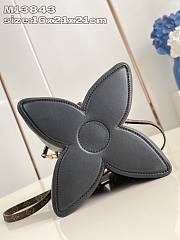 Louis Vuitton Bloom PM Bag - 6
