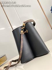 Louis Vuitton Bloom PM Bag - 5
