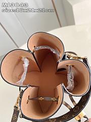 Louis Vuitton Bloom PM Bag - 3