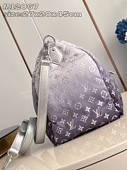 Louis Vuitton Keepall Bandoulière 45 Bag wintery gradient - 6