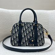 Dior Medium D-Vibe Bowling Bag Blue Dior Oblique Jacquard 25 x 16 x 9.5cm - 1