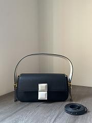 Fendi Metallic Baguette Twist Bag - 28x15x7cm - 3