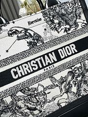 Dior Small Dior Book Tote Latte and Black Dior Zodiac Embroidery with Black Calfskin - 26.5 x 22 x 14 cm - 6