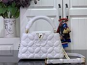 Louis Vuitton Capucines East-West Mini white bloom effect - 12 x 8 x 22 cm - 1