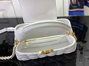 Louis Vuitton Capucines East-West Mini white bloom effect - 12 x 8 x 22 cm - 2
