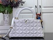 	 Louis Vuitton Capucines East-West MM white bloom effect - 33x19x9cm - 1