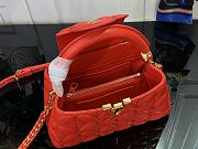 	 Louis Vuitton Capucines East-West Mini red bloom effect - 12 x 8 x 22 cm - 5
