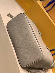 Louis Vuitton Neverfull MM Taupe Empreinte Bag 31x28x14cm - 2