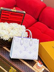	 Louis Vuitton OnTheGo Monogram Empreinte Bicolor  - 35 x 27 x 14 cm - 1