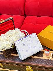 	 Louis Vuitton OnTheGo Monogram Empreinte Bicolor  - 35 x 27 x 14 cm - 6