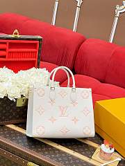 	 Louis Vuitton OnTheGo Monogram Empreinte Bicolor Yellow - 35 x 27 x 14 cm - 1