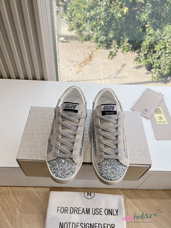 Golden Goose Low-top sneakers - 1