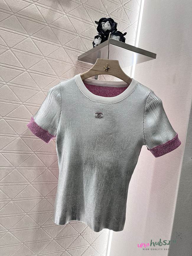 Chanel Pink & White Top CC Logo - 1