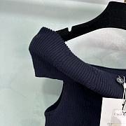 Chanel off shoulder shirt in navy - 5