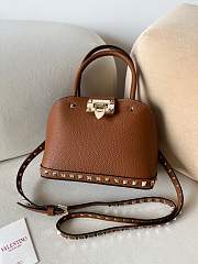 	 Valentino Garavani Rockstud SLEEK SHAPE bag - 21 X15 X10cm - 3