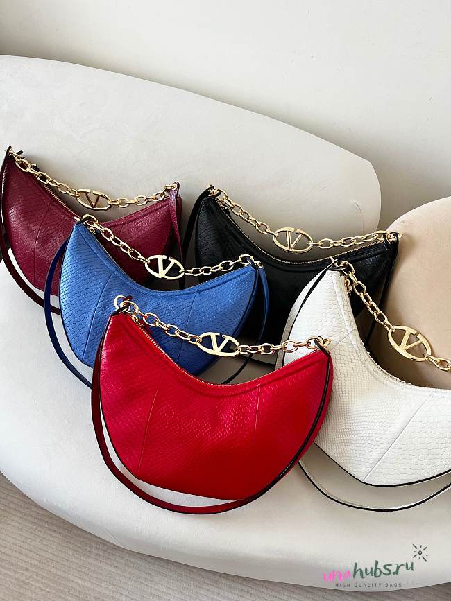 Valentino garavani Small VLogo Moon Hobo Bag - 29 x23 x11cm - 1