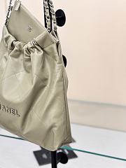 	 Chanel Medium 22 Bag Light Green Lambskin - 39x42×8cm - 6