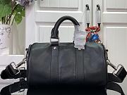 Louis Vuitton Keepall Bandoulière 25 Black - 15 x 11 x 25cm - 4