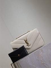 	 YSL LOULOU small in white MATELASSE lambskin - 24 x 14 x 6 CM - 2