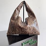 Bottega Veneta Hop Small python leather shoulder bag - 1