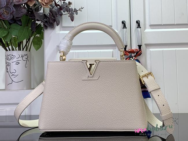 Louis Vuitton Capucines BB Off White Bag - 27 x 18 x 9 cm - 1